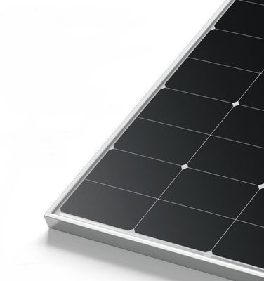 反射覆いガラス 605W 610W 615W 太陽光発電システムのためのロングイ太陽光パネル